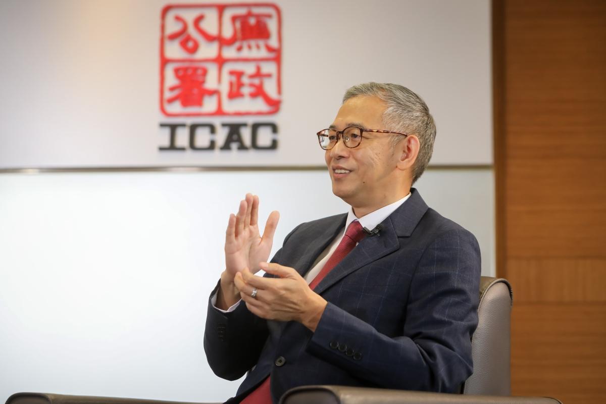 無畏無懼獨立公平——訪香港新任廉政專員胡英明-紫荊網