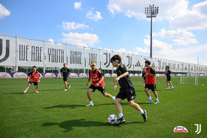 hk_c_1764146766631072027.png hk_c_image.png