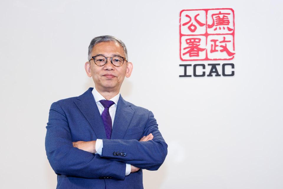 胡英明：以身作則，全方位打造愛國愛港團隊-紫荊網