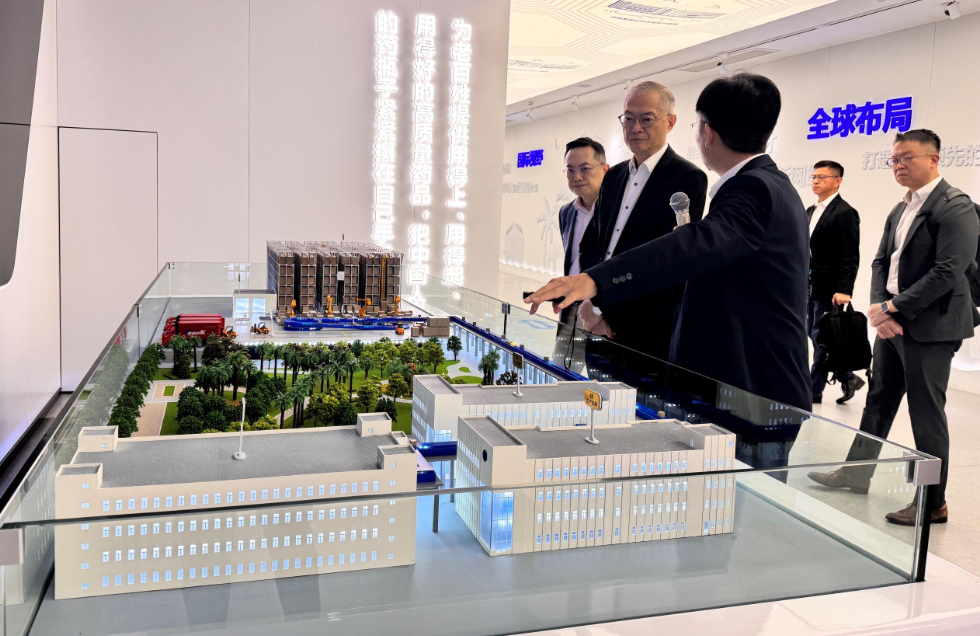 hk_c_image.png